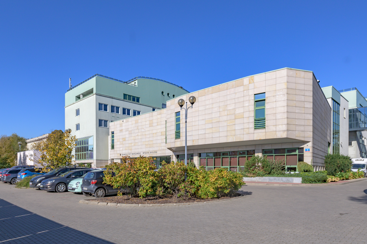 Zdjęcie architektury budynku Siedziba Wydziału Biologii Uniwersytetu Warszawskiego